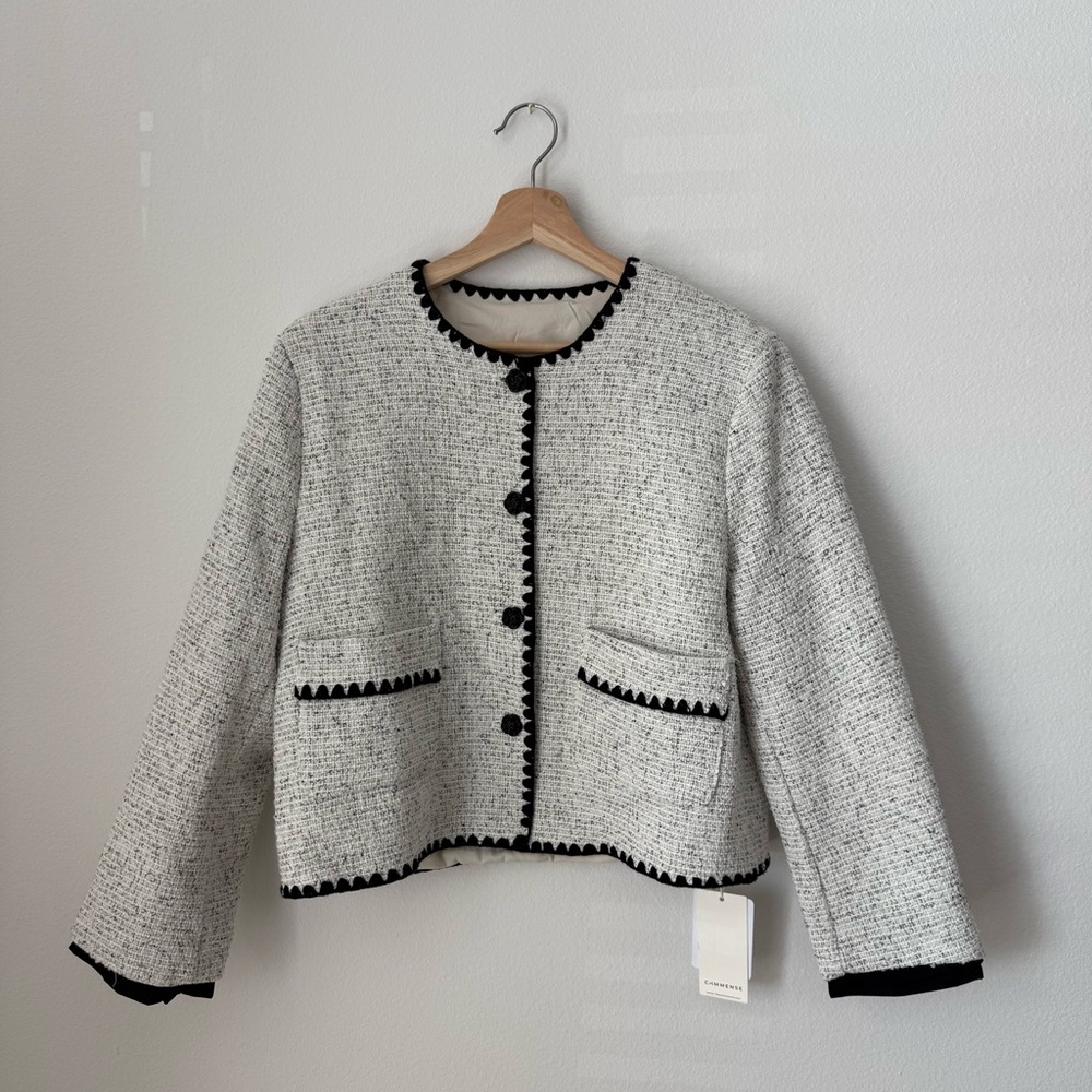 NWT Commense Embroidered Trim Long Sleeve Blazer